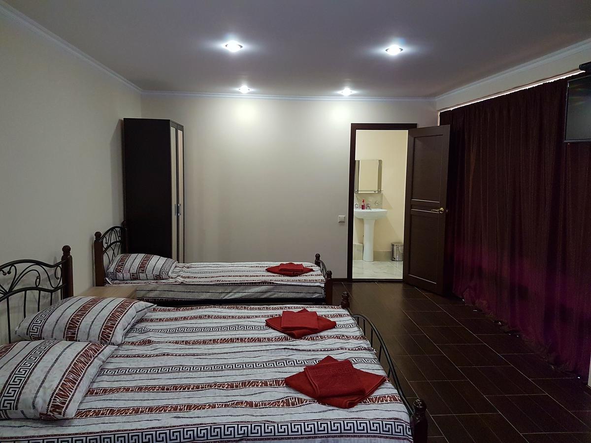 Guest House Black Sea Pizunda Exterior foto