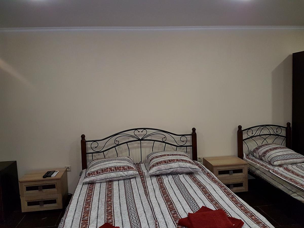 Guest House Black Sea Pizunda Exterior foto